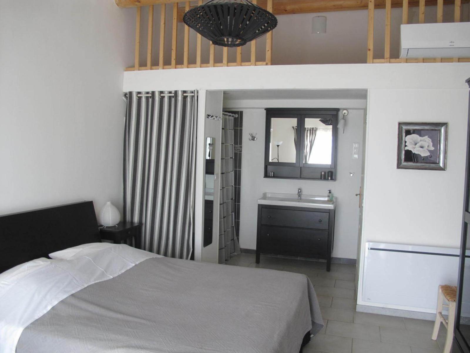 Lou Cardalines Bed & Breakfast Bedoin Bagian luar foto